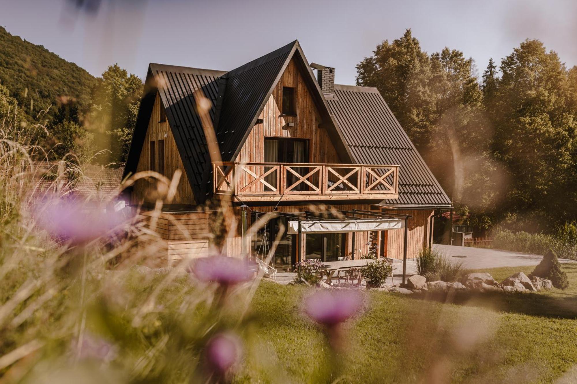 Rycerki Dom Na Szlaku Villa Райча Екстериор снимка